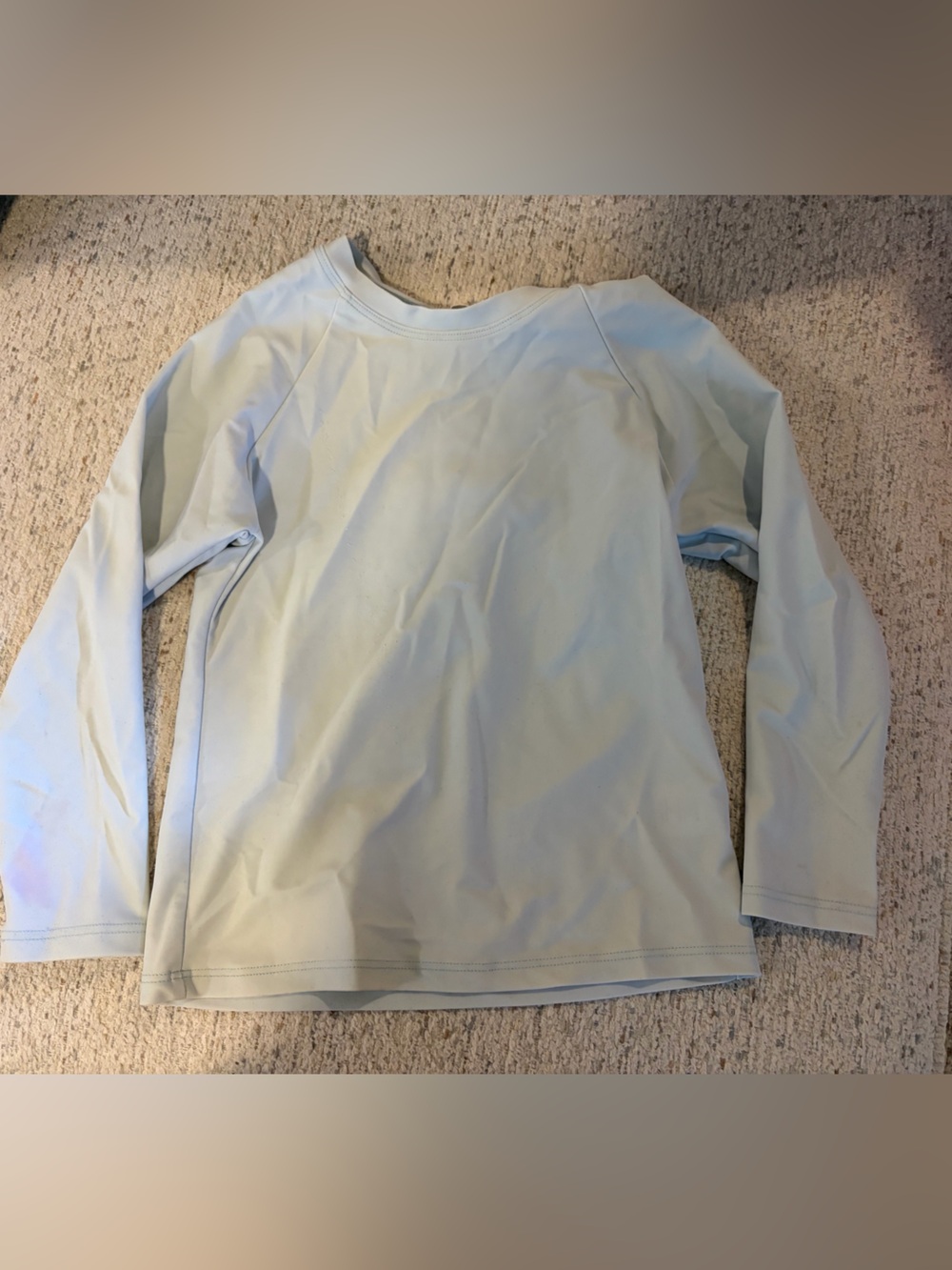 Minnow kids Light Blue Crewneck rashguard size 5/6t long sleeve play
